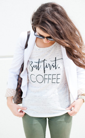 Dress Up Buttercup // A Houston-based fashion and inspiration blog developed to daily inspire your own personal style by Dede Raad | How to Dress Up A Tee to The Office
