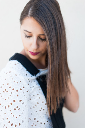 Dress Up Buttercup // A Houston-based fashion and inspiration blog developed to daily inspire your own personal style by Dede Raad | Black Denim Overalls