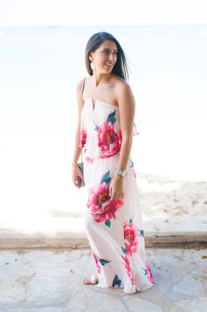 Dress Up Buttercup // A Houston-based fashion and inspiration blog developed to daily inspire your own personal style by Dede Raad | Popover Maxi