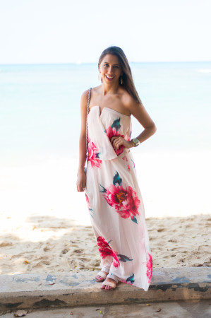 Dress Up Buttercup // A Houston-based fashion and inspiration blog developed to daily inspire your own personal style by Dede Raad | Popover Maxi