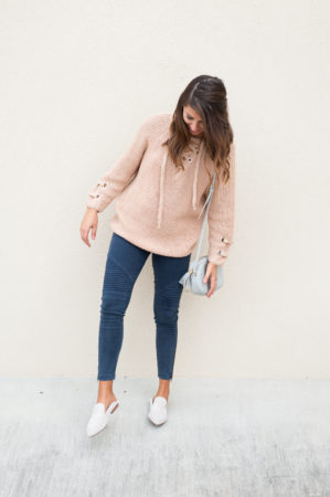 Dress Up Buttercup // A Houston-based fashion and inspiration blog developed to daily inspire your own personal style by Dede Raad | Lace Up Mood