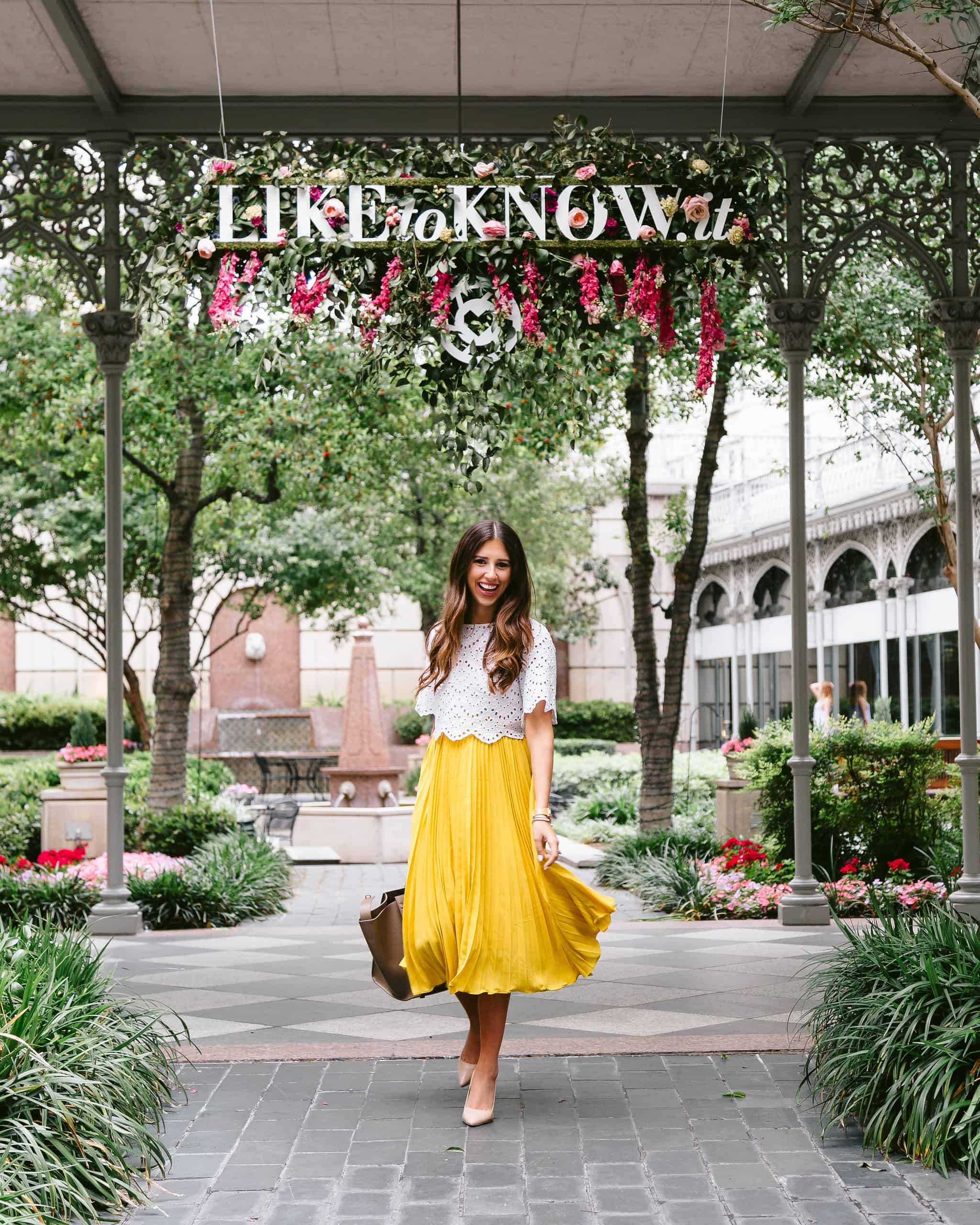 Dress Up Buttercup // A Houston-based fashion and inspiration blog developed to daily inspire your own personal style by Dede Raad | Garden Party