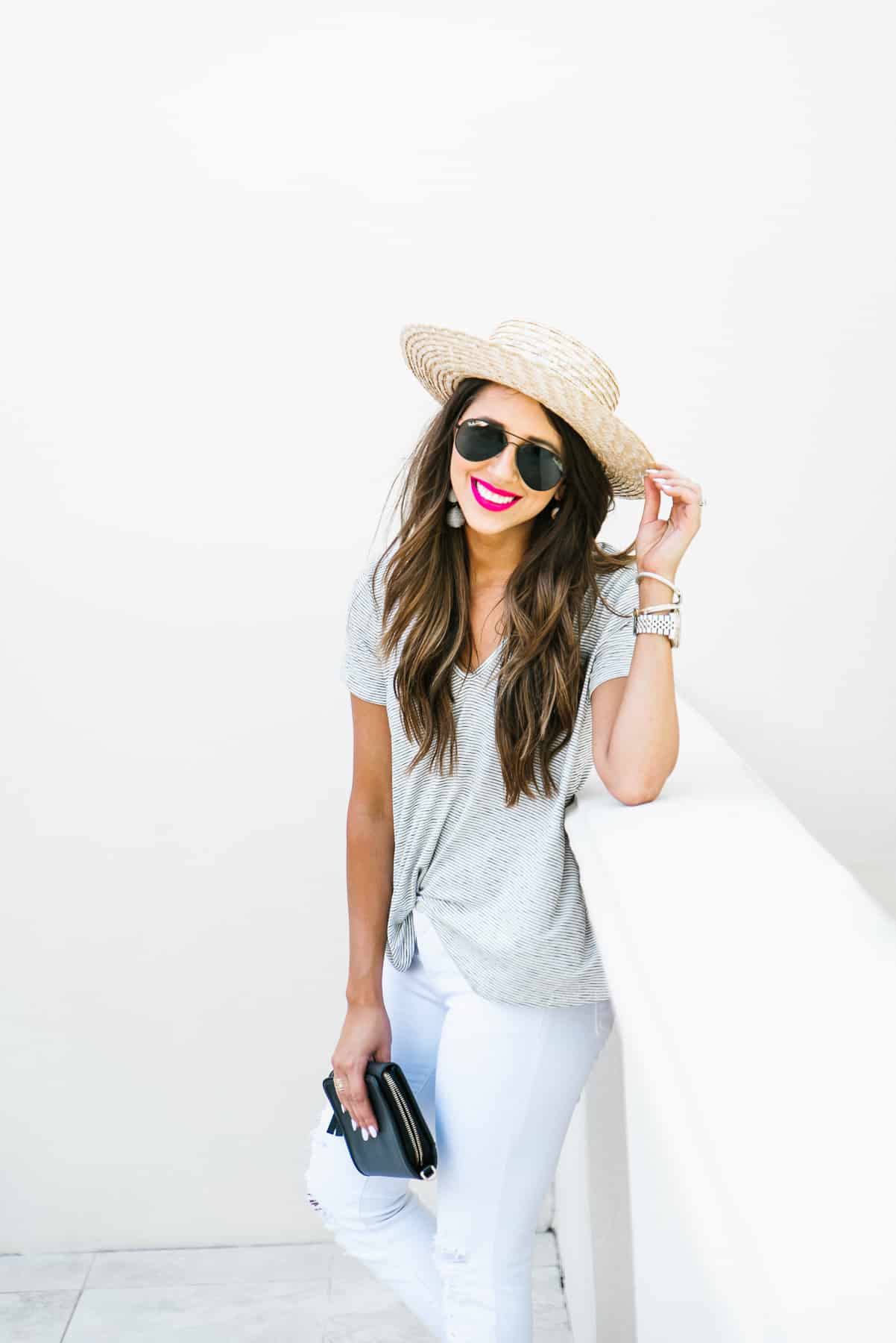 Dress Up Buttercup, Dede Raad, Houston Blogger, Fashion Blogger, Stripe tee, basic tee, white jeans, how to accessorize a basic tee