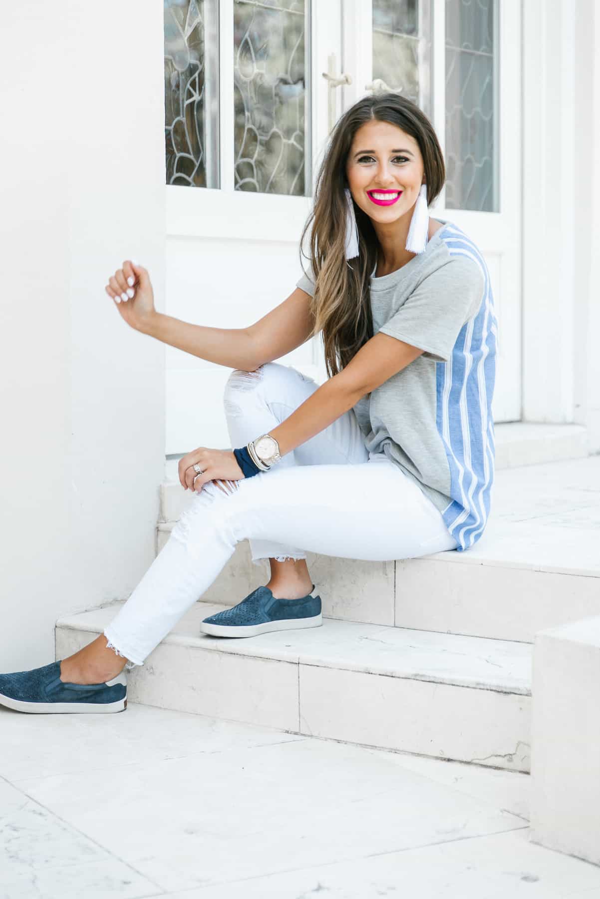 Dress Up Buttercup, Dede Raad, Houston Blogger, Fashion Blogger, Basic tshirt, stripe back t-shirt, tassel earrings, casual outfit, white jeans