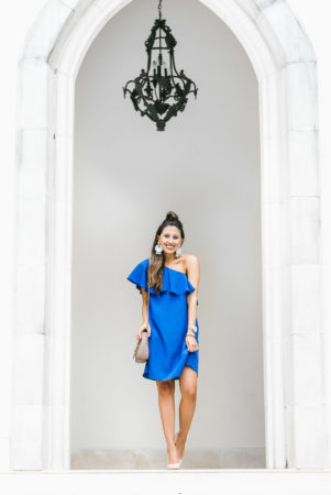 Dress Up Buttercup, Dede Raad, Houston Blogger, Fashion Blogger, One-Shoulder Shift Dress