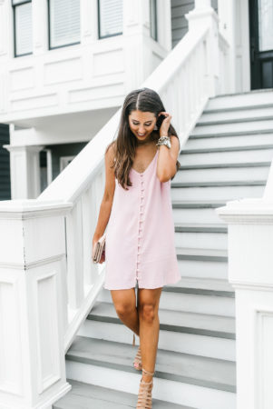 Dress Up Buttercup, Dede Raad, Houston Blogger, Fashion Blogger, Natural Beaded Rose