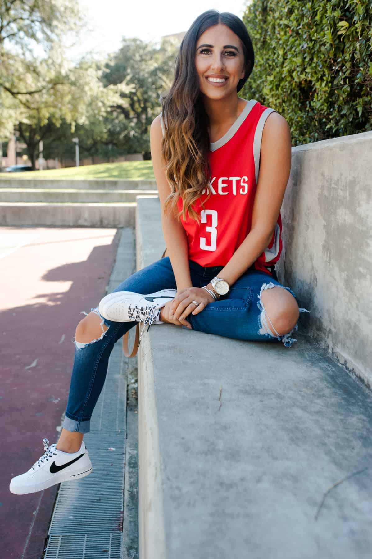 Womens basketball shop jersey outfit