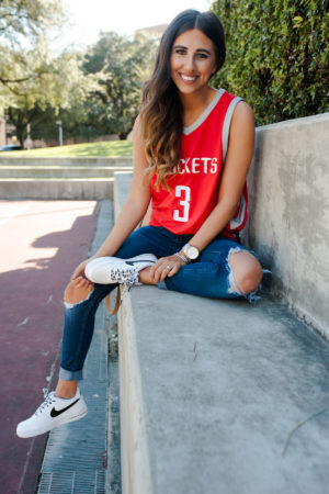 How to Style Your Home Teams Jersey 3 Different Ways | Dress Up Buttercup