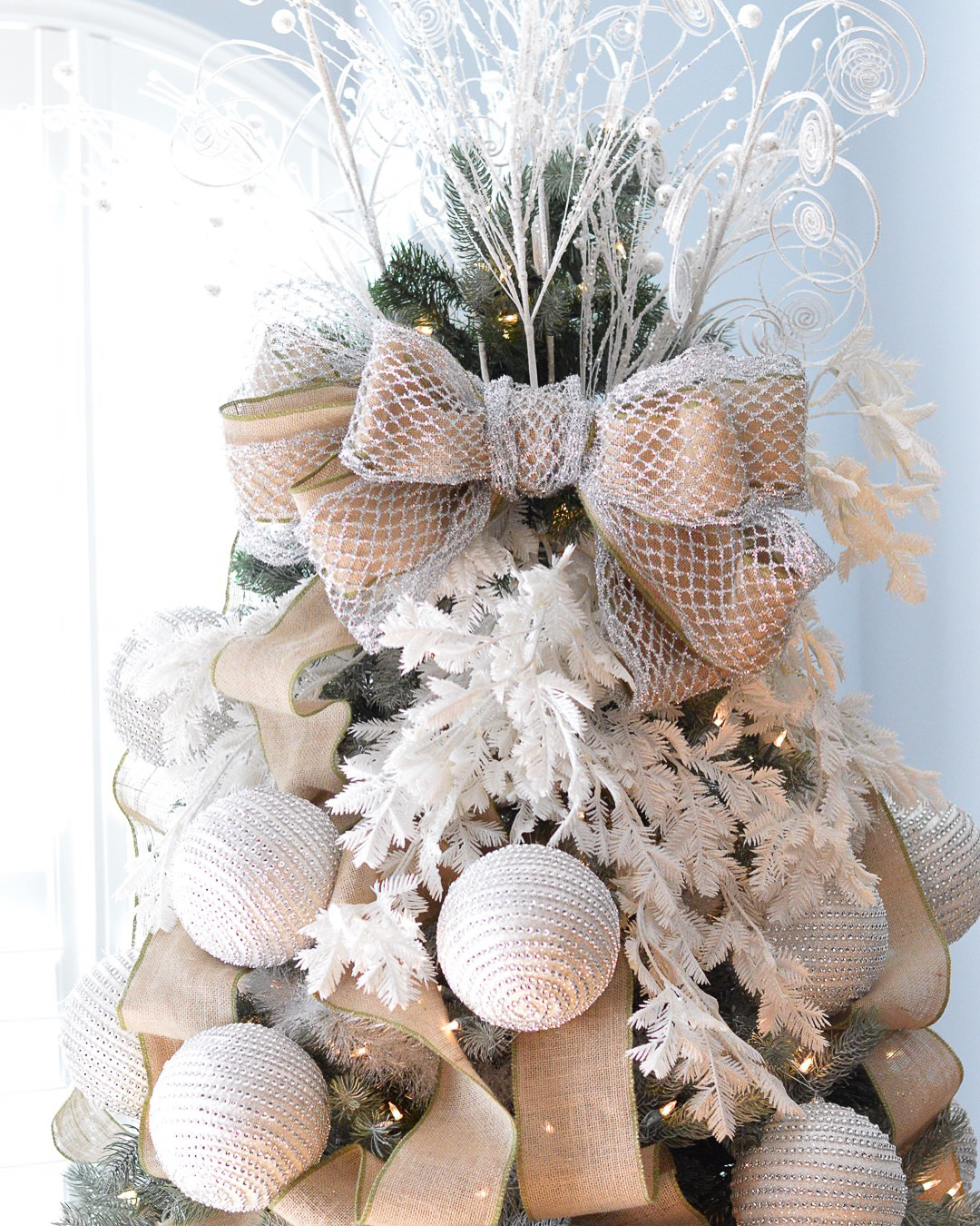 christmas_home_decor_dress_up_buttercup (3 of 13)
