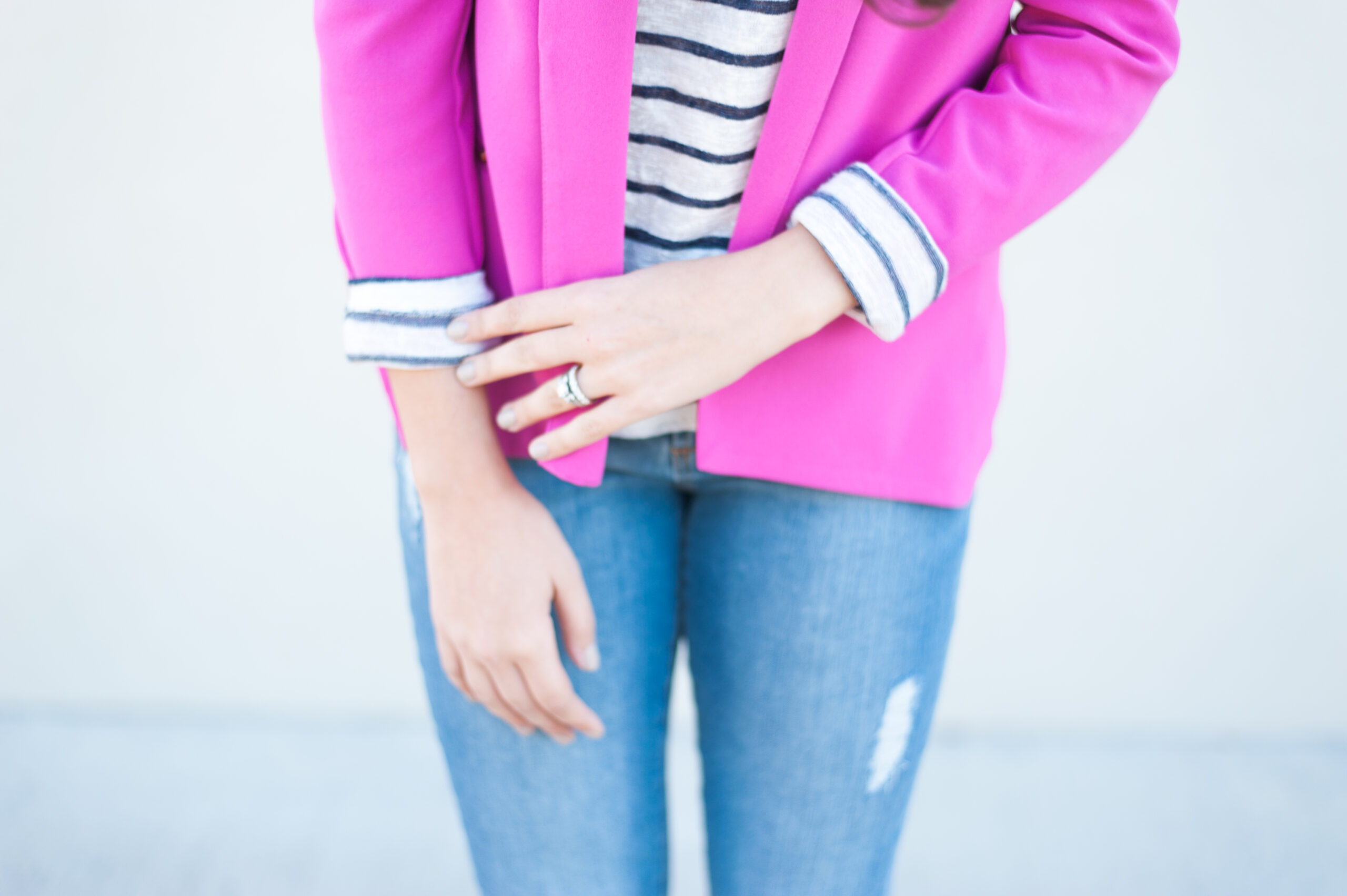 Dress Up Buttercup | Houston Fashion Blog - Dede Raad Pink Blazer Casual Look