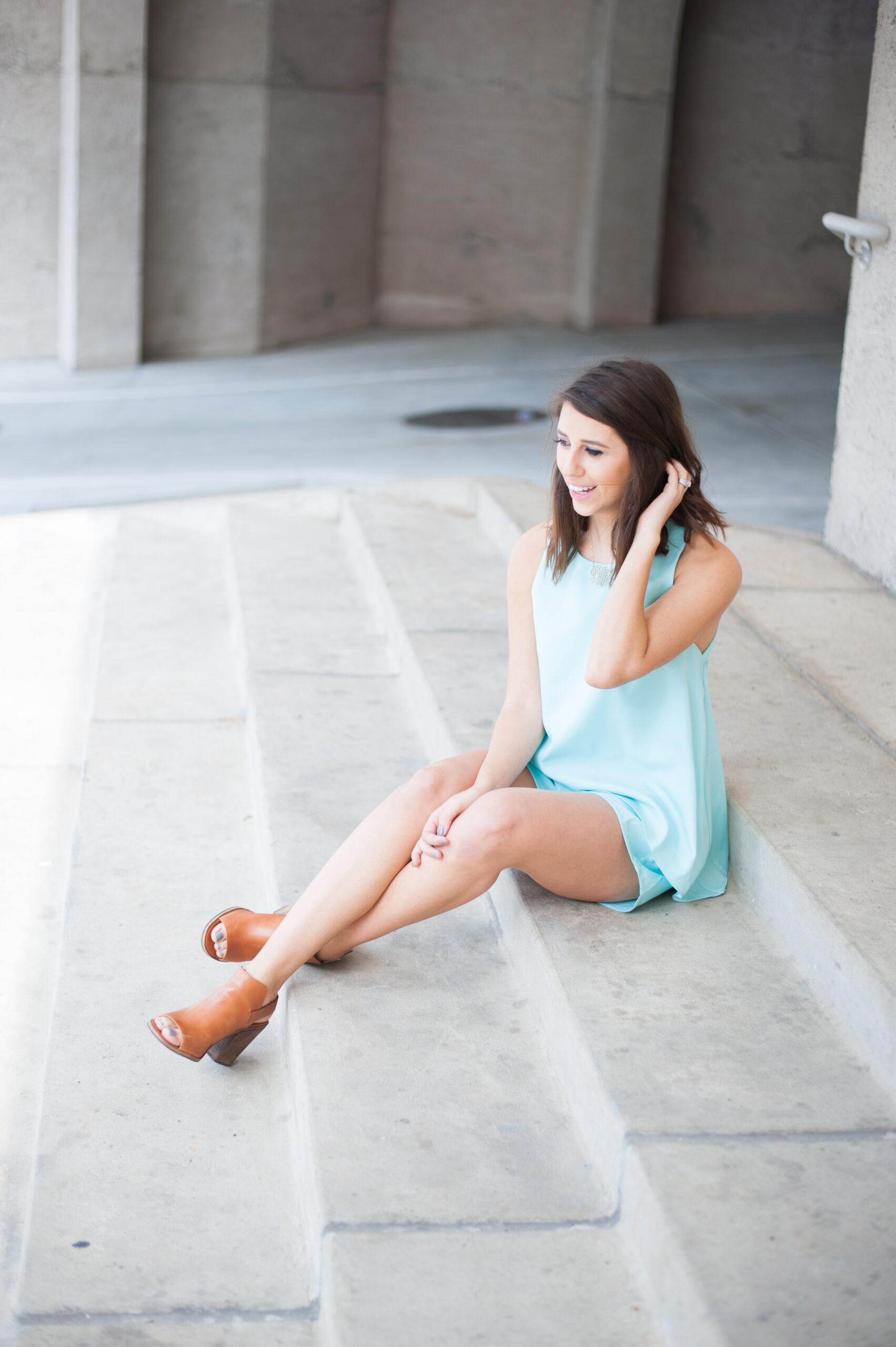 Dress Up Buttercup | Houston Fashion Blog - Dede Raad Pantone with Thrive 